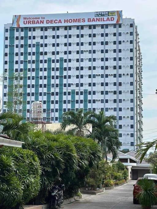 2 Bedroom Unit Villahermia Condotel Mandawe Exterior photo